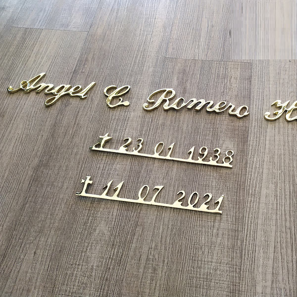 letra bronce imprenta 7 cm